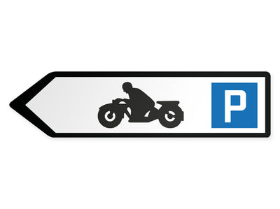 wegweiser-links-klein-motorrad-parkplatz